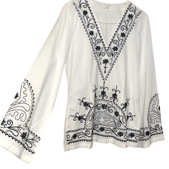 Artisan Tops - Artisan Women’s Embroidered Tunic Bell Sleeved Top LARGE